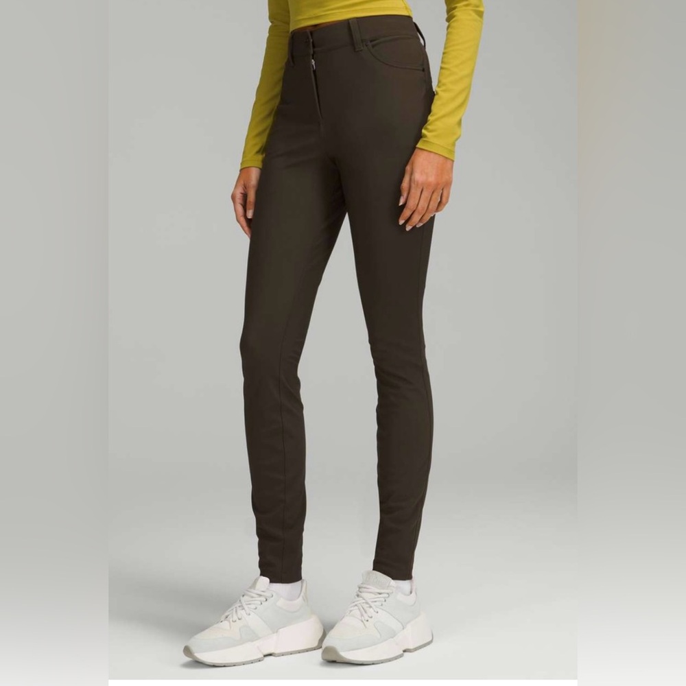 Lululemon | City Sleek 5 Pocket 7/8 Pant |‎ Dark Olive | Size 26 | Like New!!
